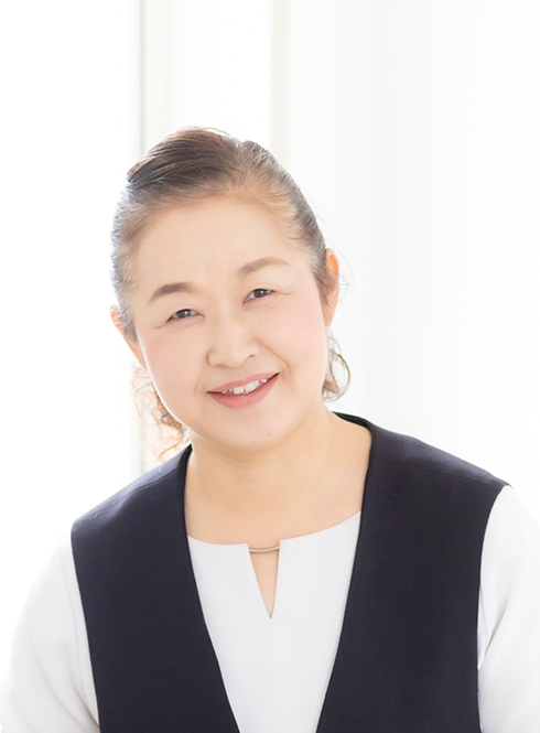 代表　          守田 聖恵